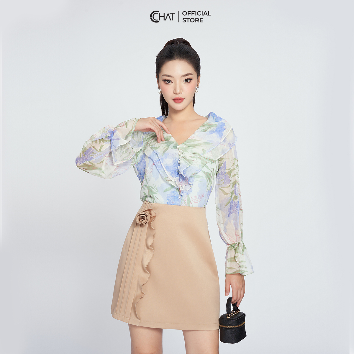 Chân Váy Dáng Ngắn Chữ A Cuốn Hoa Chất Tuytsi Cao Cấp 13CNS2006AT