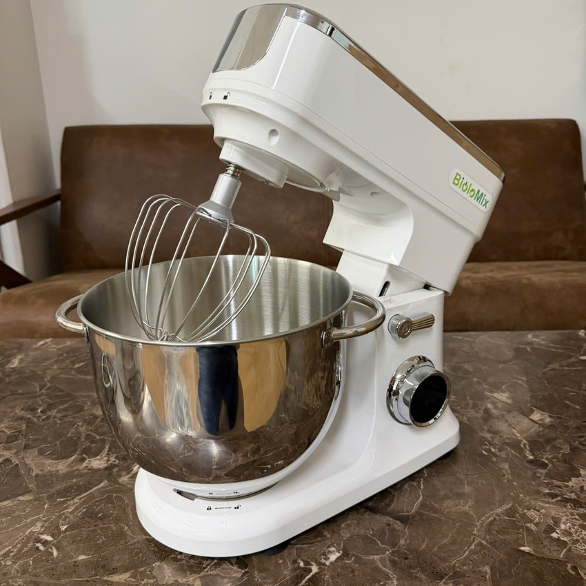 Máy trộn bột, xay thịt, nhồi xúc xích 6 trong 1 thương hiệu Mỹ cao cấp Biolomix BM606EG - Hàng Nhập Khẩu