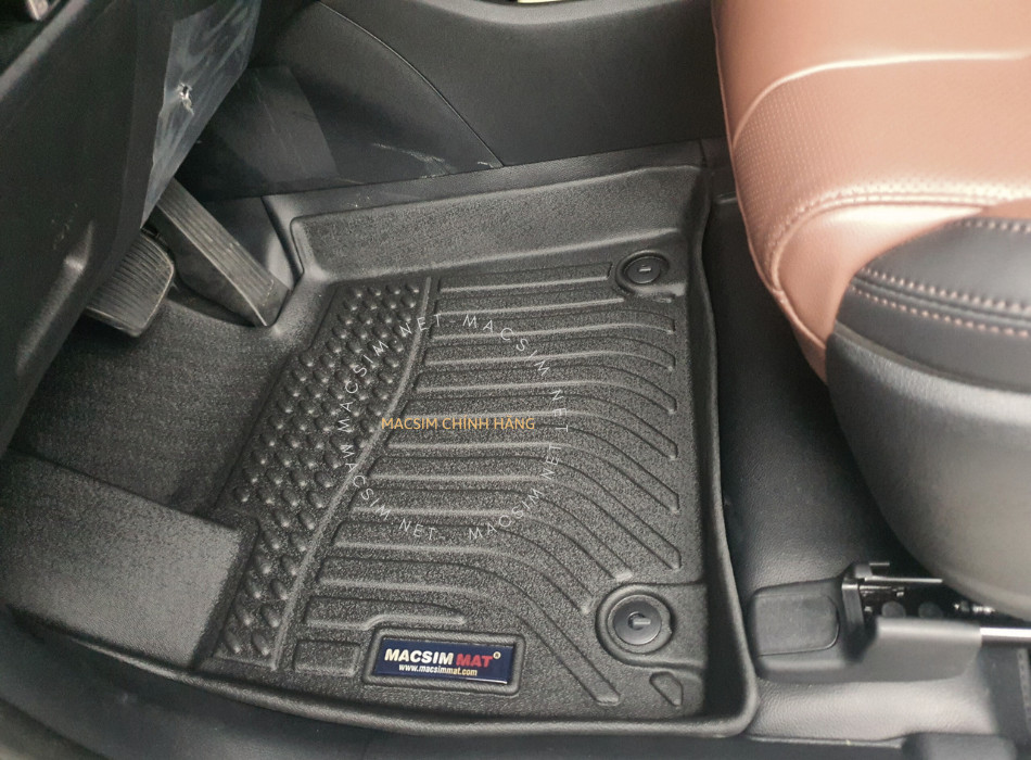 Thảm lót sàn xe ô tô Hyundai Santafe 2019-2023 Nhãn hiệu Macsim chất liệu nhựa TPE cao cấp màu đen