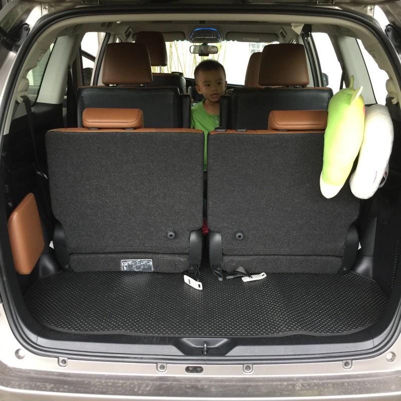 Thảm lót sàn ô tô KATA cho xe Toyota Innova - Khít với sàn xe, Chống trơn, Không mùi, Không ẩm mốc