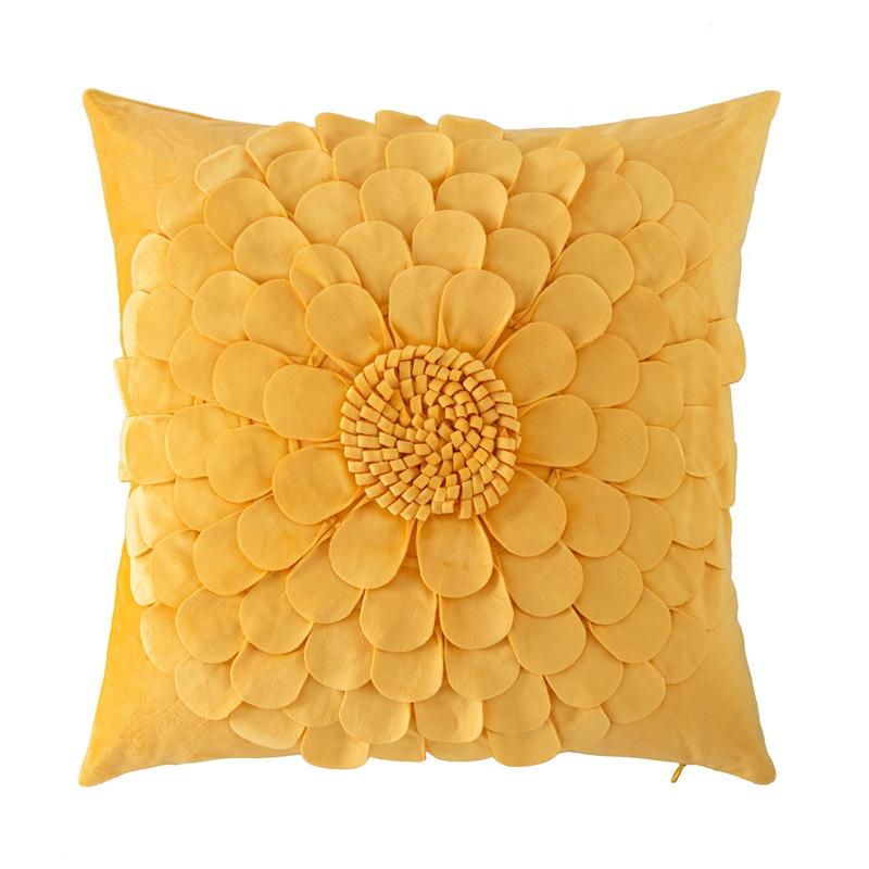 Gối trang trí sofa cao cấp, hoa văn độc lạ màu vàng 45x45cm, 30x50cm