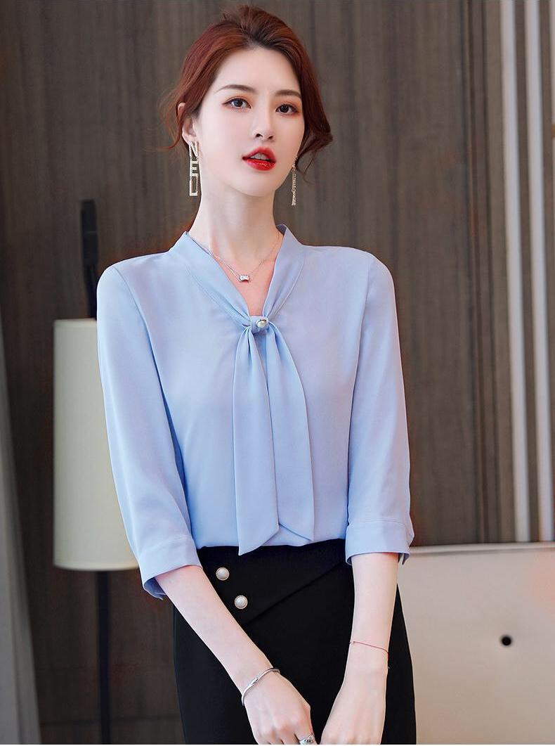 Áo sơ mi cổ phối nơ