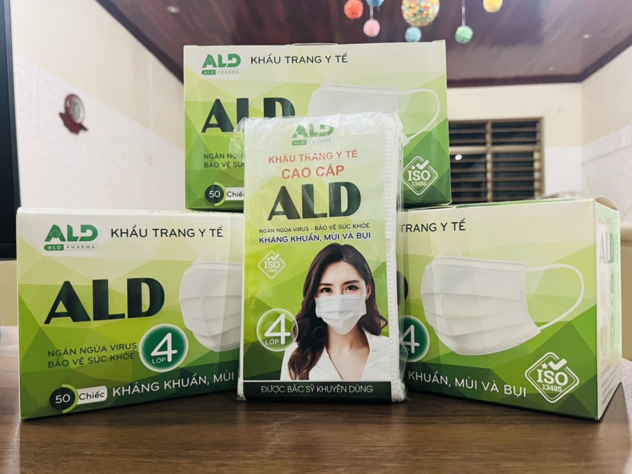 Khẩu trang y tế 4 lớp Cao Cấp chính hãng ALD hộp 50 chiếc