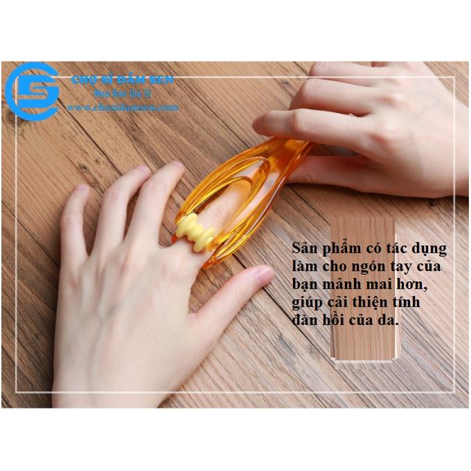 Dụng cụ lăn massage ngón tay mini tiện dụng cho mọi gia đình