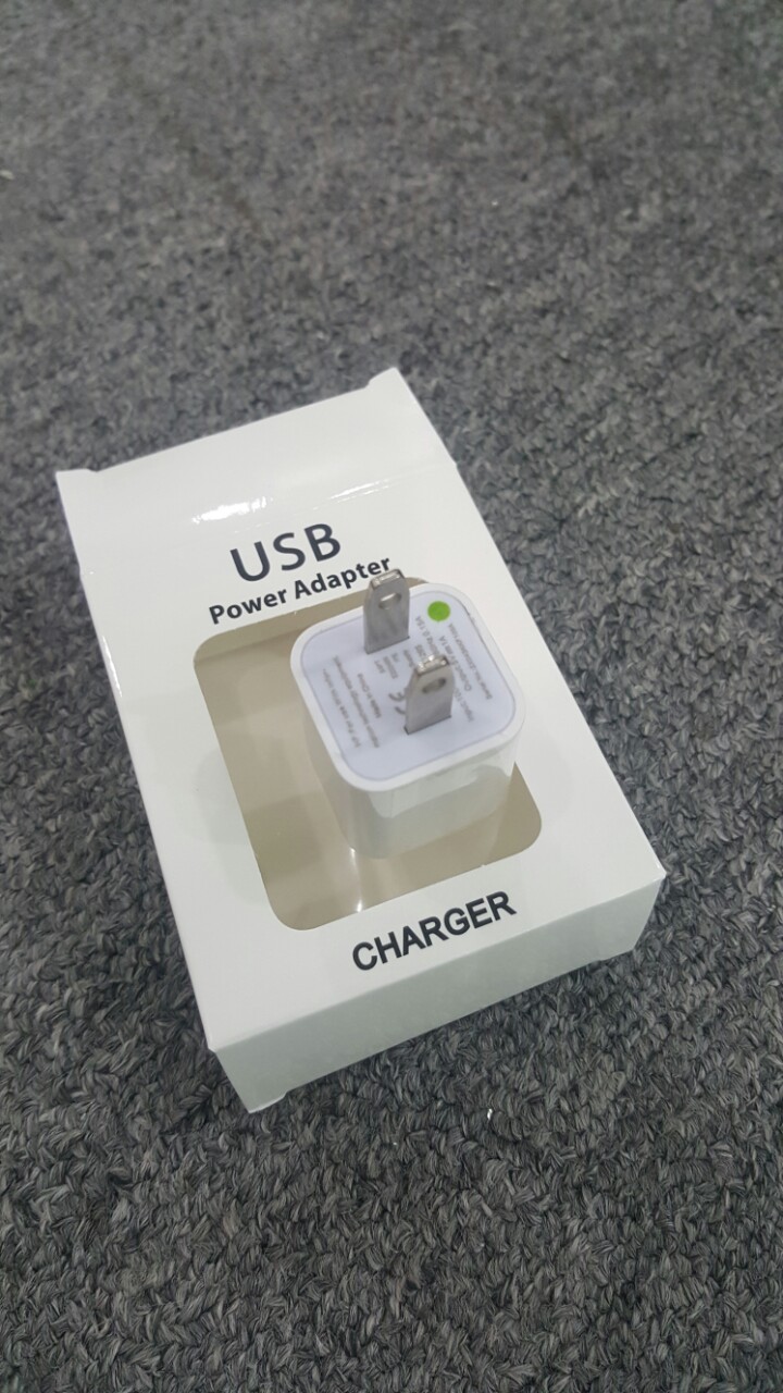 CỦ SẠC USB 2 CỔNG MÀU TRẮNG