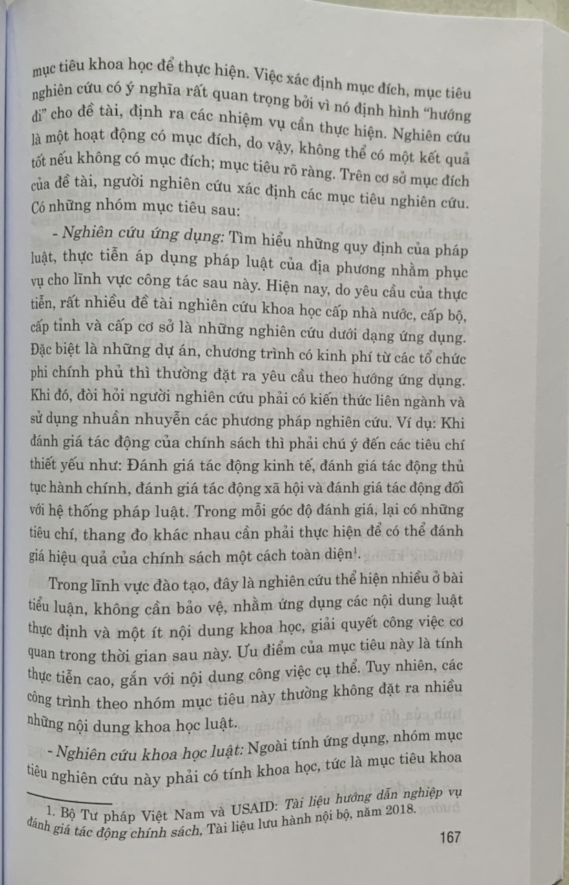 Để Hoàn Thành Tốt Luận Văn Ngành Luật