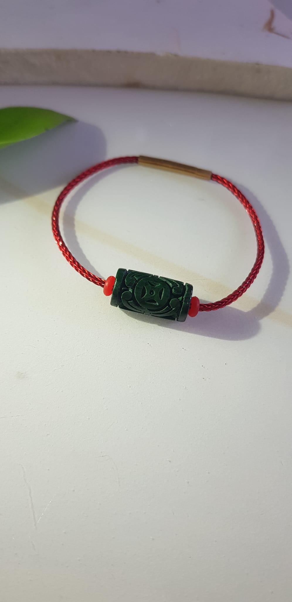 Vòng tay charm Lu Thống Đồng Tiền Đẹp Đá Cẩm Thạch tự nhiên Xanh Đậm đẹp Dây Đỏ có khoen Hợp Nữ mệnh Thủy Mộc Hỏa ạ