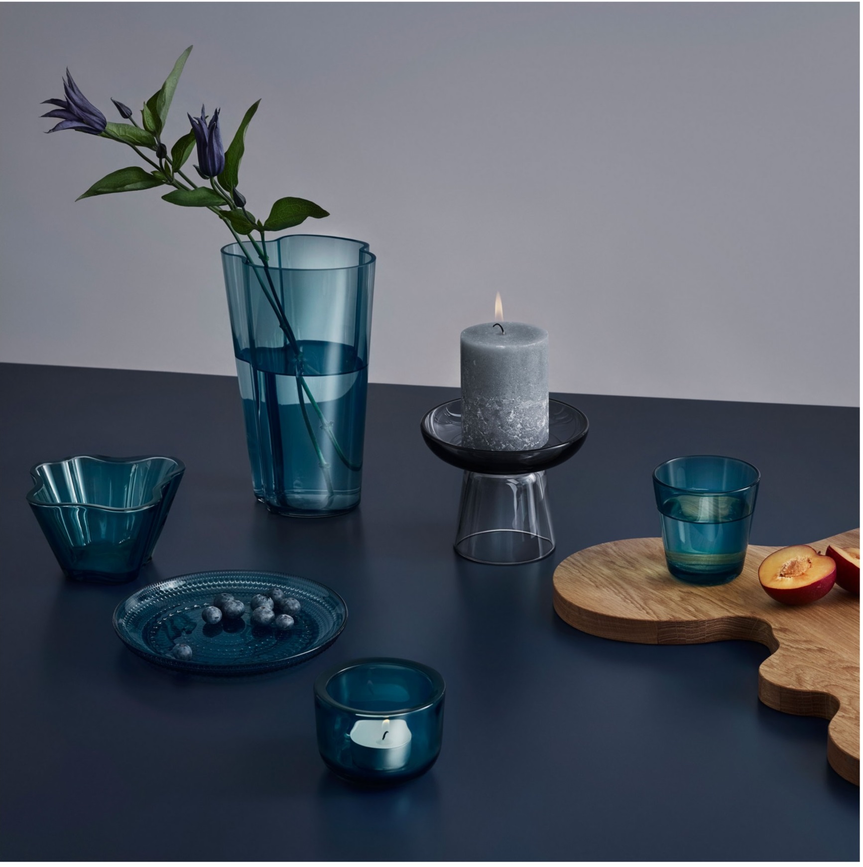 Chân nến thủy tinh cao cấp Nappula iittala, kích thước 107mm