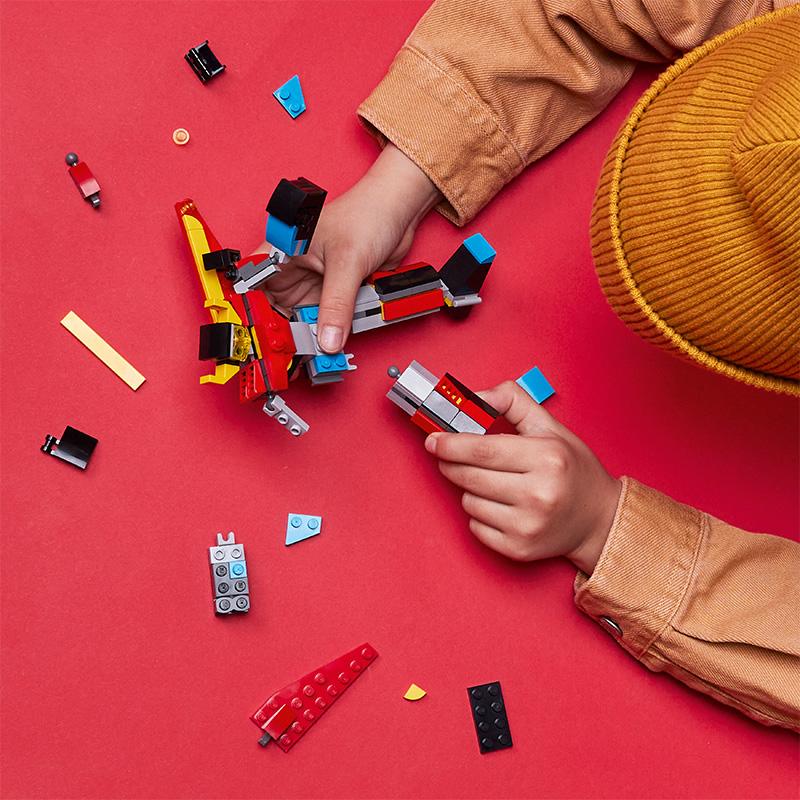 Đồ Chơi LEGO CREATOR Siêu Rô Bốt 31124