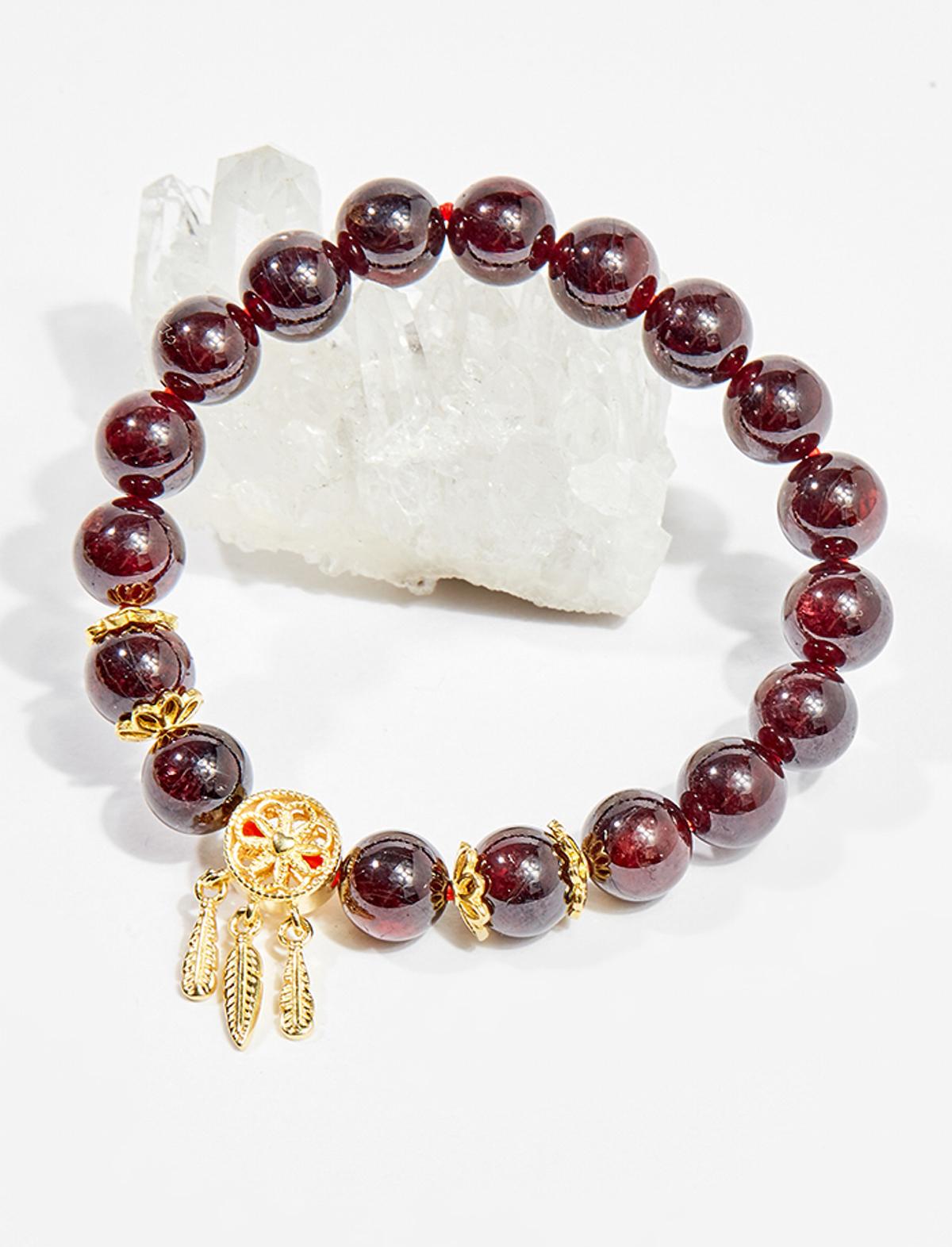 Vòng tay phong thủy nữ đá garnet charm dreamcatcher mạ vàng 24k 8mm mệnh hỏa , thổ - Ngọc Quý Gemstones