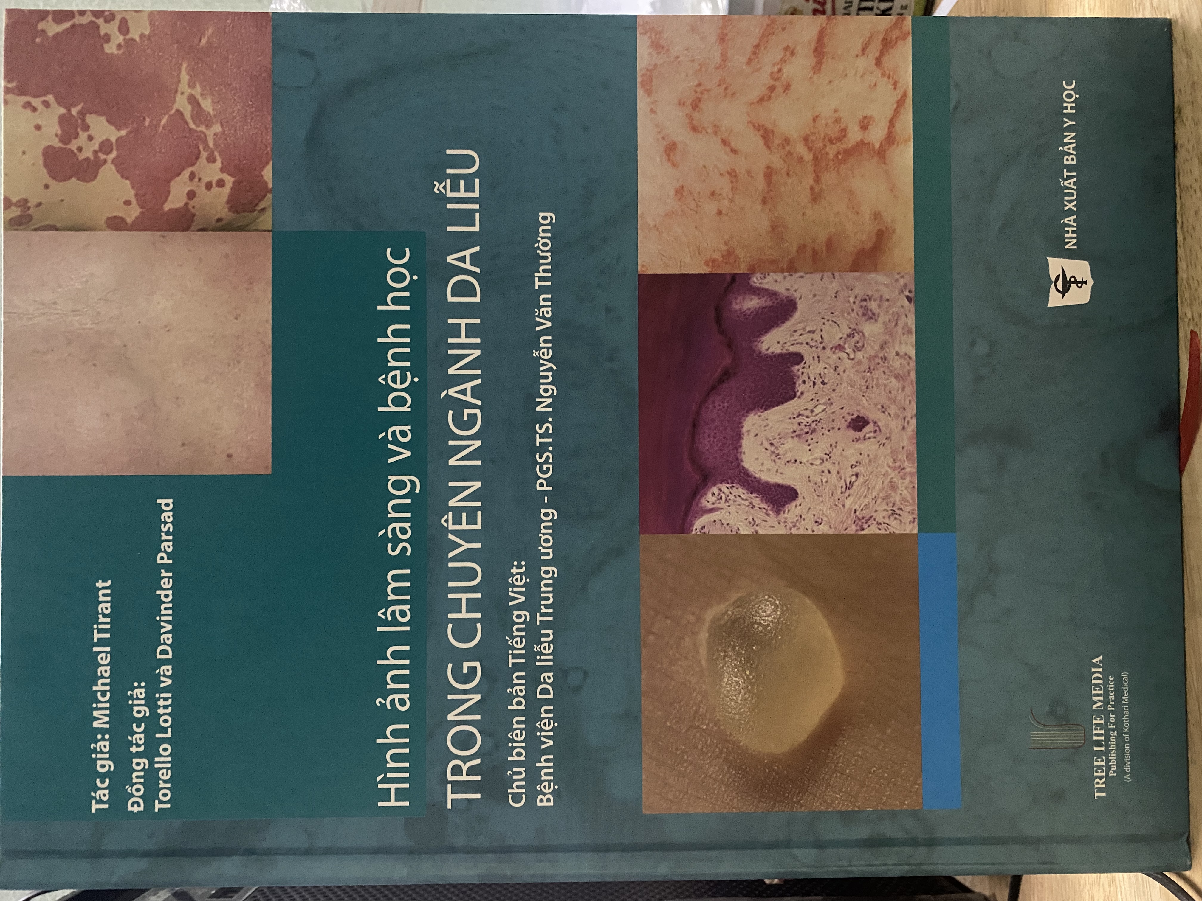 Sách - Hình ảnh Lâm sàng và Bệnh học trong chuyên ngành Da liễu (Sách dịch)