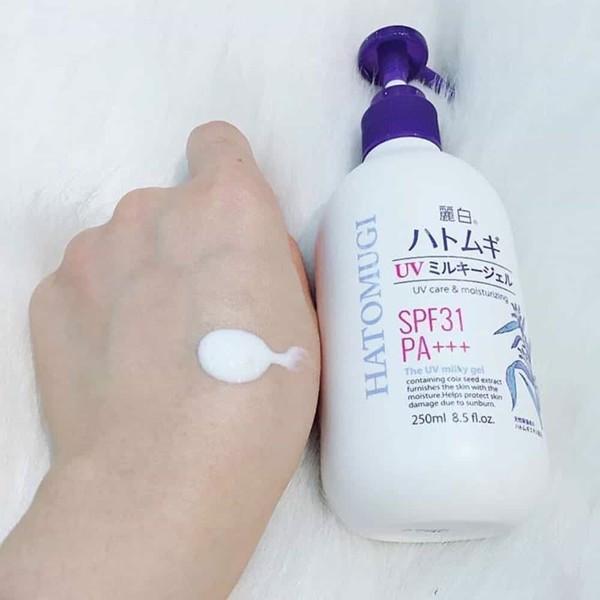 SỮA DƯỠNG THỂ CHỐNG NẮNG HATOMUGI SPF31 PA+++ (CHAI 250ML) - HÀNG NỘI ĐỊA NHẬT .