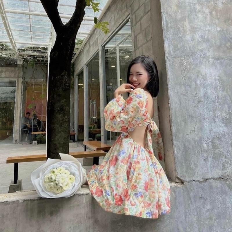 Đầm Hoa Nơ Lưng Tay Phồng Xếp Ly Thân
