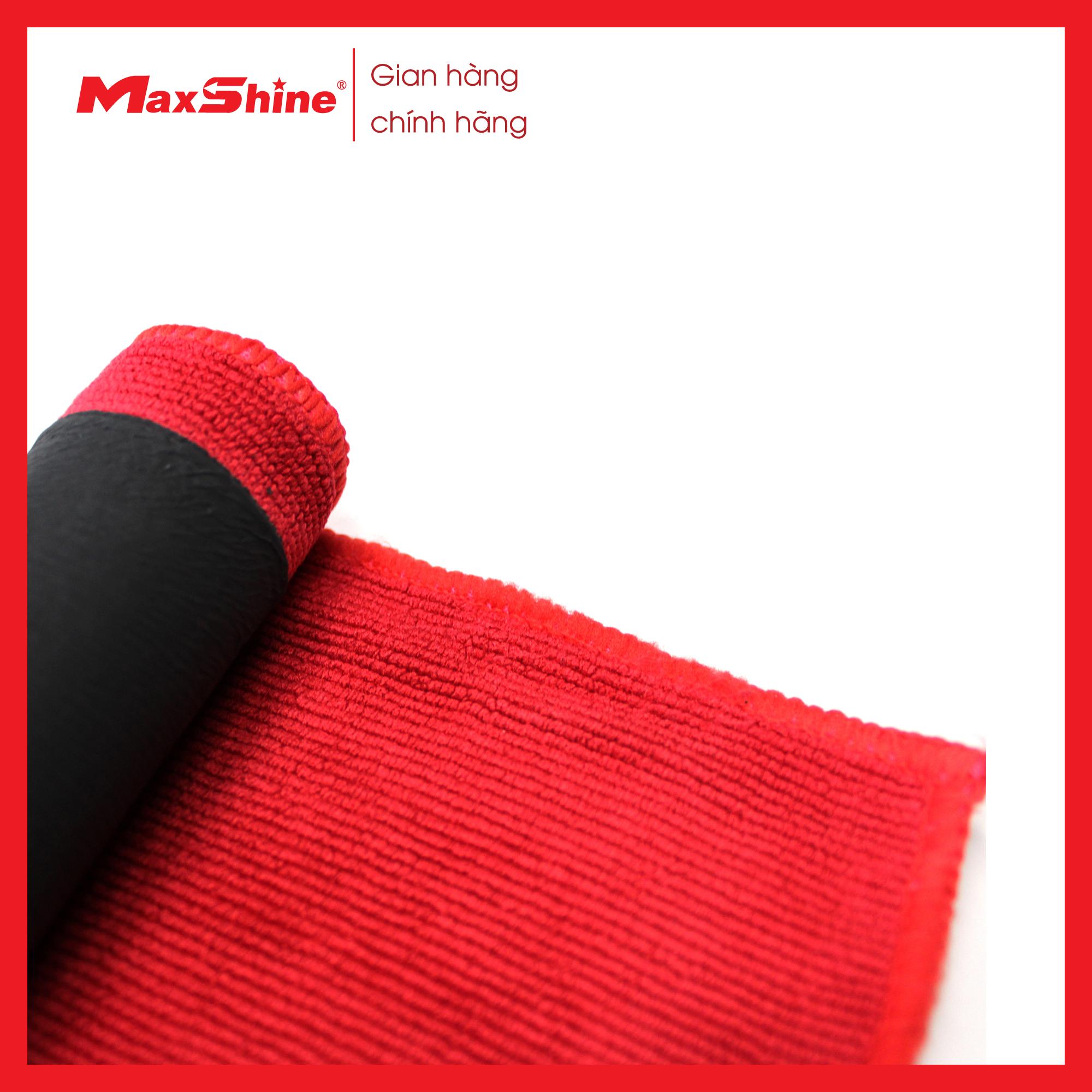 Khăn đất sét – Clay Towel – Fine Grade Maxshine 2043030R kết hợp độc đáo giữa mặt khăn sợi nhỏ màu đỏ với 1 mặt khăn đất sét