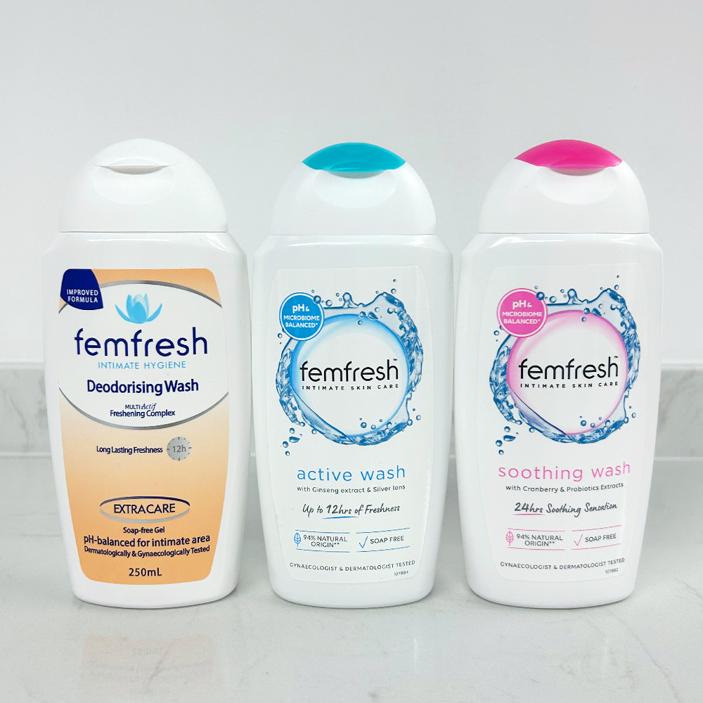 Dung dịch vệ sinh phụ nữ cao cấp hằng ngày Femfresh Daily Intimate Wash 250ml