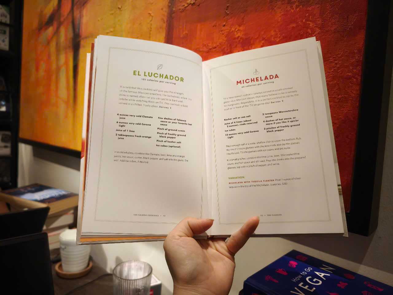 Sách - 150-Calorie Cocktails: All-Natural Drinks and Snacks: A Recipe Book by Stephanie Banyas