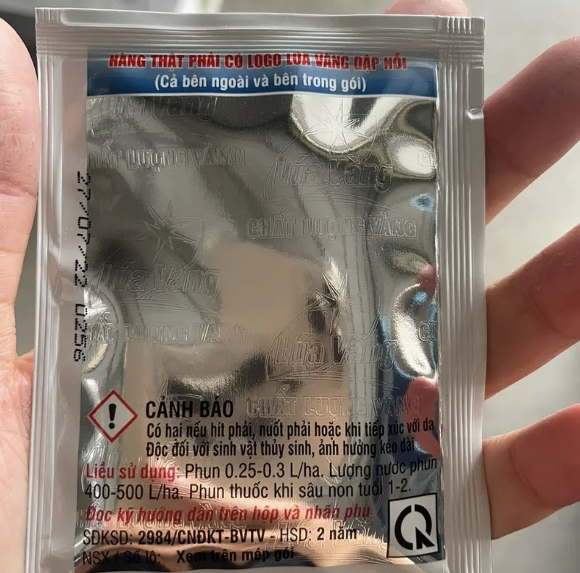 SULFARON 250EC . Trừ Sâu cuốn lá, sâu đục thân