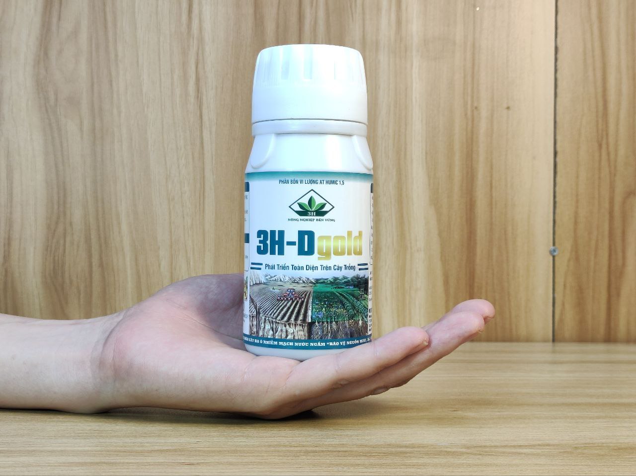 Phân bón vi lượng AT Humic 1,5 3H-Dgold - Phát triển toàn diện cây trồng 250 ml - CAY.CH.OS.010005