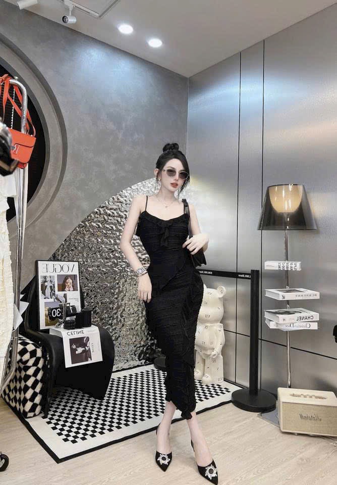 SET ĐẦM REN THUN TẦNG KÈM ÁO KHOÁC (CÓ MÚT NGỰC) 2 MÀU Y HÌNH