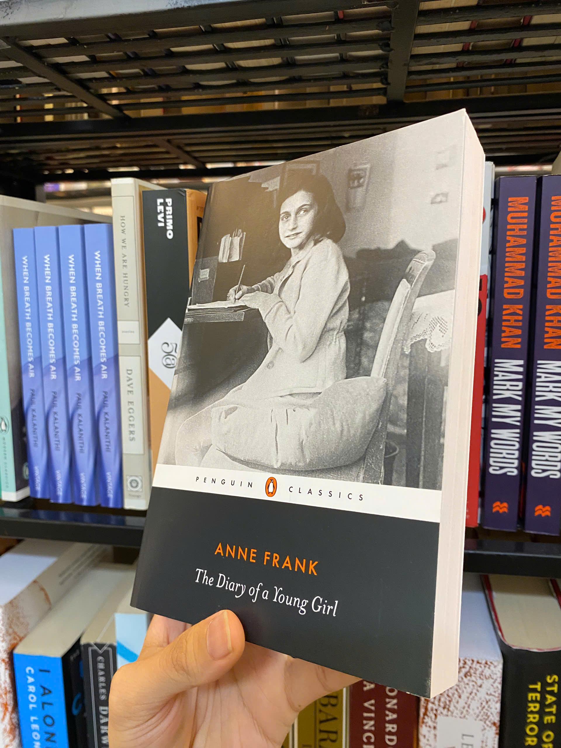 Sách - The Diary of a Young Girl by Anne Frank | Classics Nonfiction / History Biography / Memoir