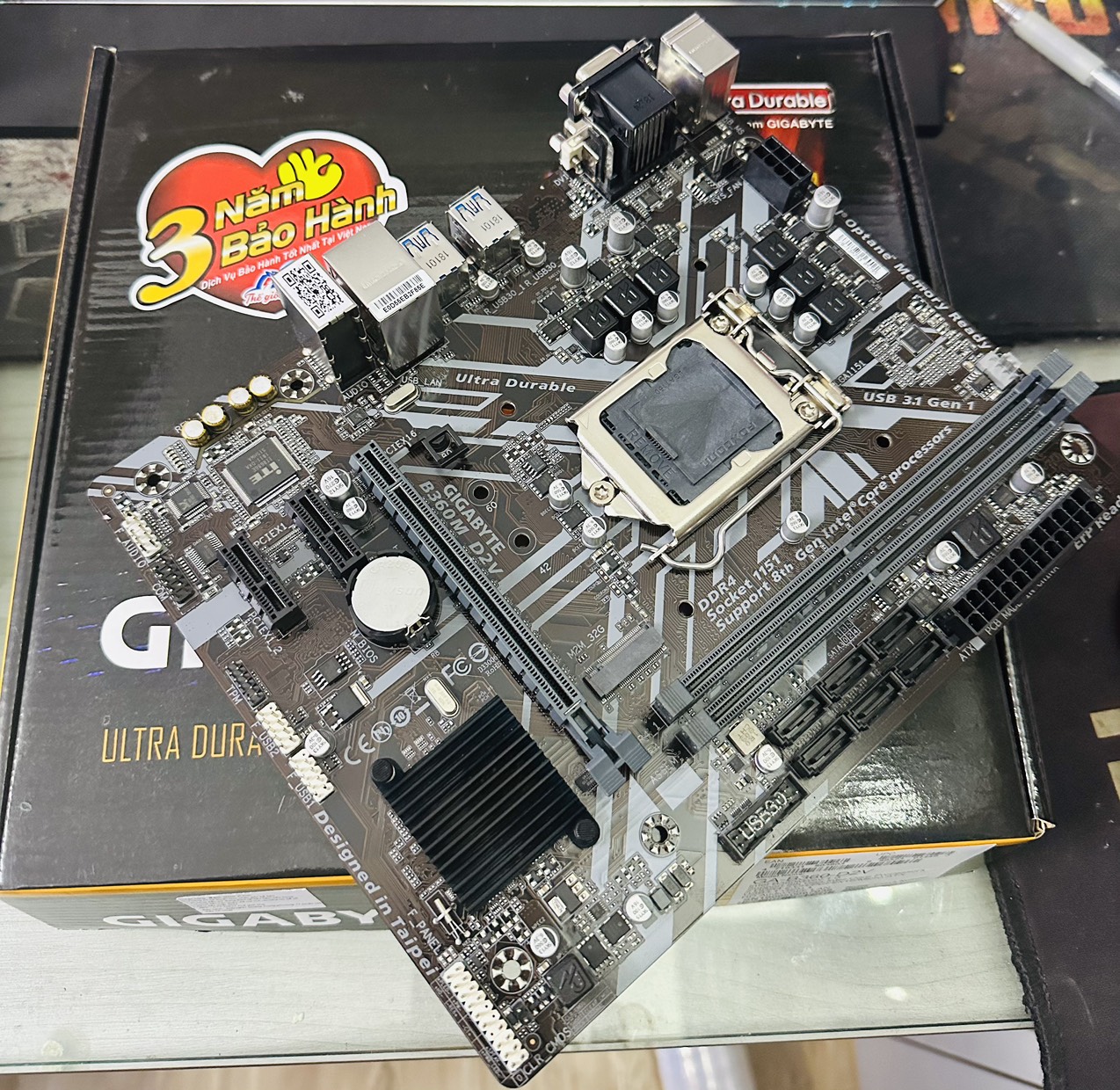 Bo Mạch Chủ (Mainboard) GIGABYTE B360M D2V (HÀNG CHÍNH HÃNG)