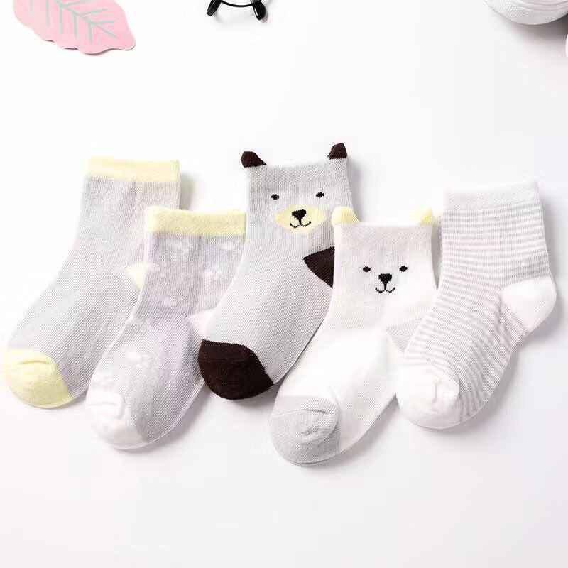 Set 5 đôi tất/vớ len cao cổ họa tiết xinh yêu cho bé trai và bé gái từ 0 đến 6 tuổi