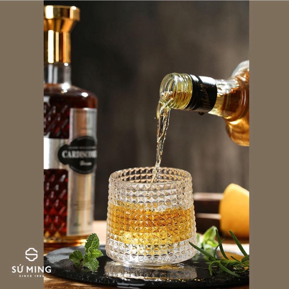 Cốc Thuỷ Tinh Uống Whisky Cao Cấp, Xoay 360 Độ , vật decor thông minh , đồ gia dụng nhà hàng thông minh