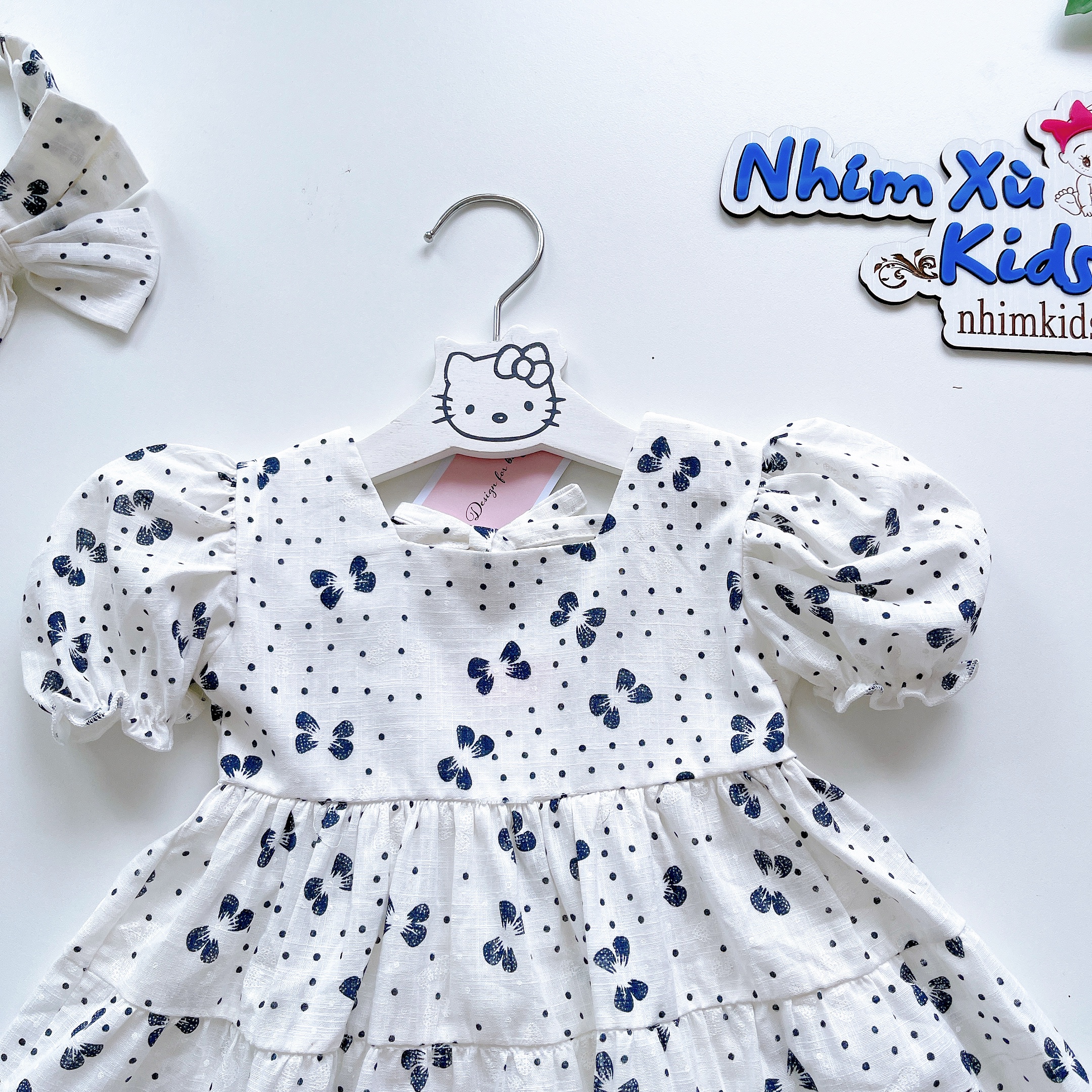 Váy Limited Trắng Cho Bé Gái 4 Đến 18kg, Đầm Bé Gái Chất Boi Cotton Mặt Xước