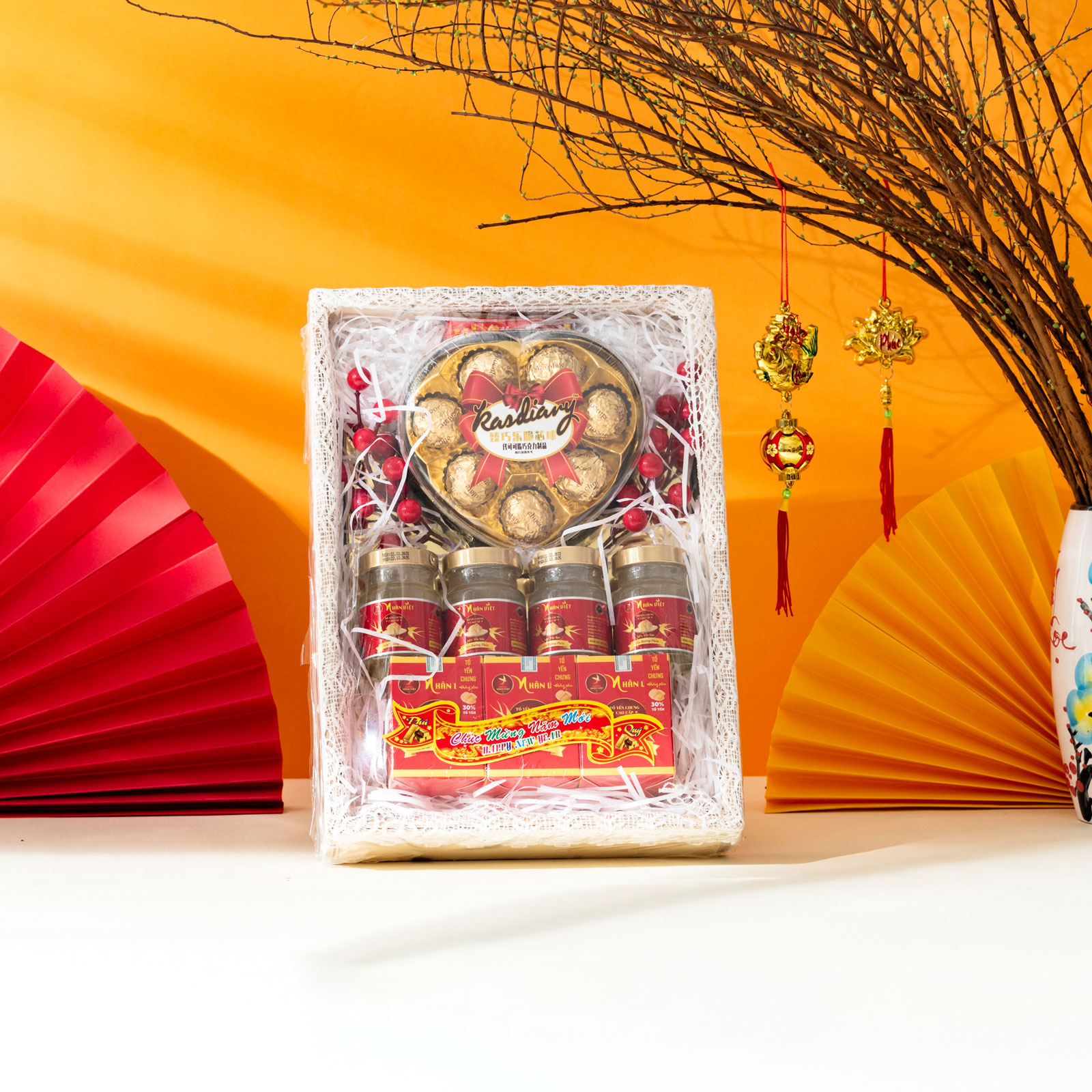 HỘP QUÀ TẾT YẾN SÀO NHÂN VIỆT 2026 - XUÂN TÀI LỘC MÃ ĐÁO THÀNH CÔNG