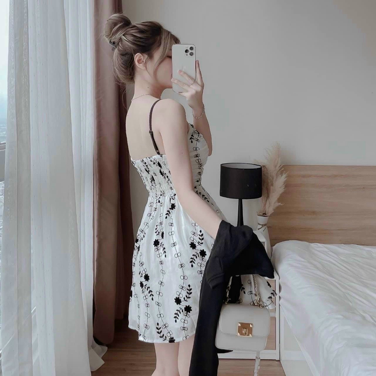 SÉT ÁO KHOÁC KÈM ĐẦM VOAN IN HOẠ TIẾT
