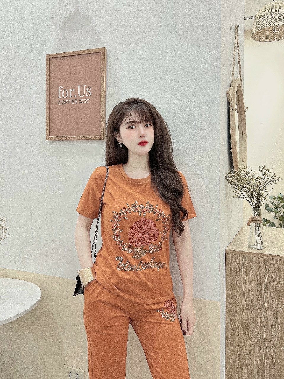 Đồ bộ thun cotton đính đá cườm hoa hồng sang trọng