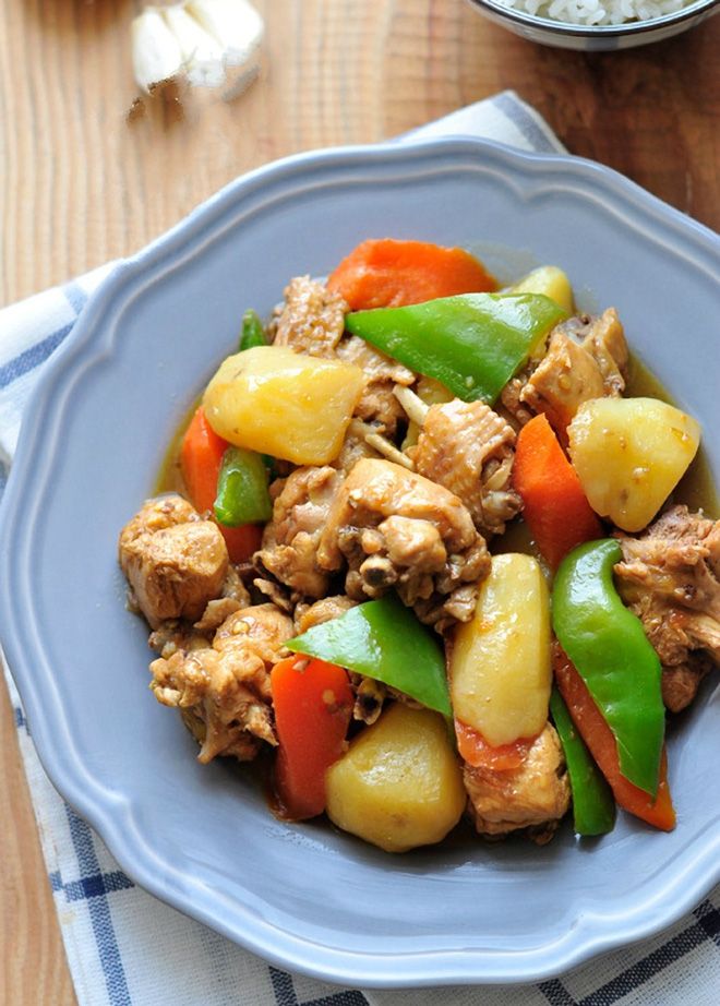 Đùi Tỏi Gà GENSEA Food G5013 Chuẩn ATTP ISO 22000:2018 Được Cấp Đông Nhanh Giữ Thịt Đùi Gà Tươi Ngon Và Giữ 100% Dinh Dưỡng