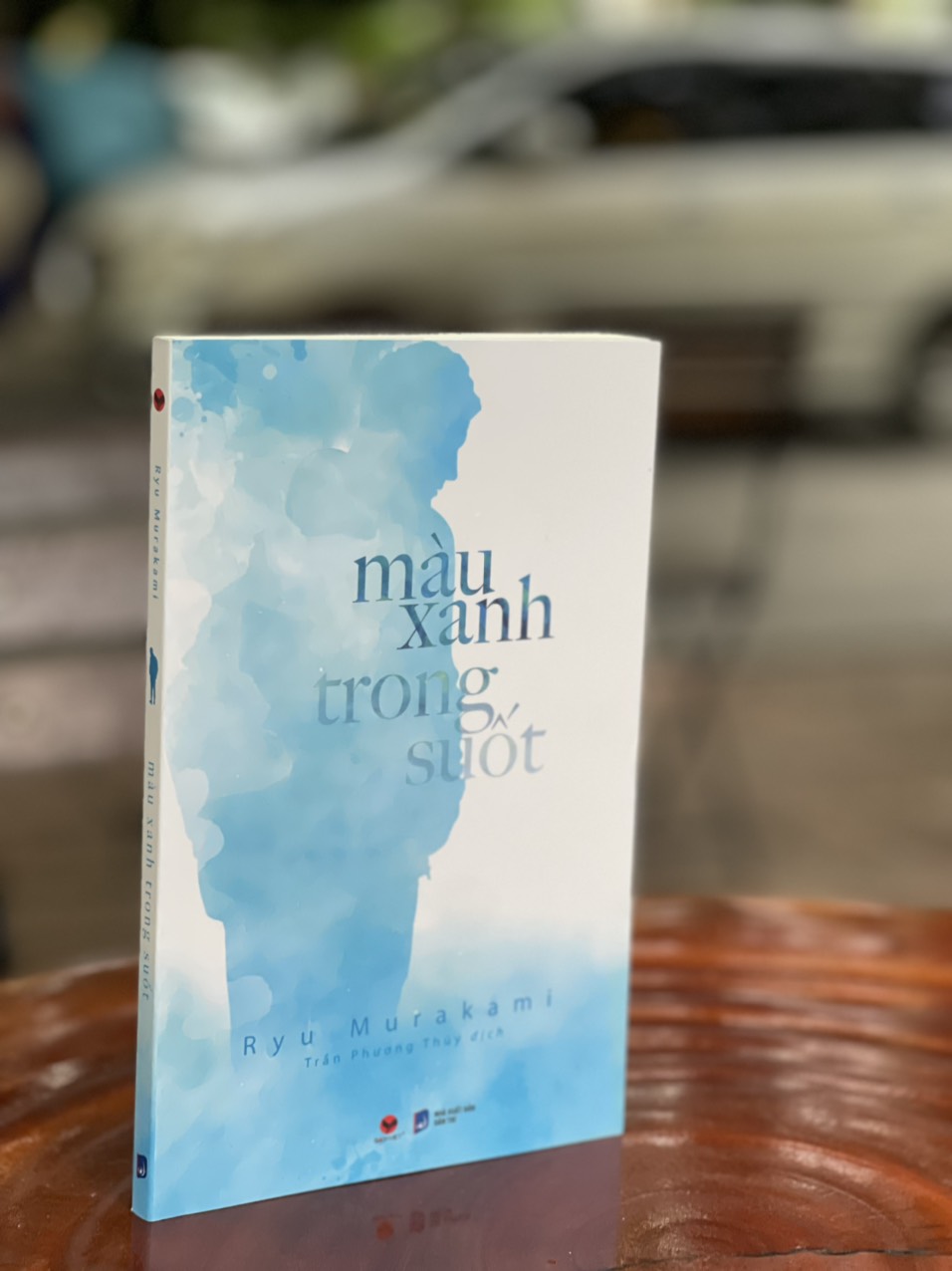 Hình ảnh MÀU XANH TRONG SUỐT – Ryu Murakami – Bách Việt Books