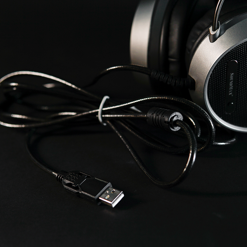 Tai Nghe Chơi Game Cảm Biến Rung Âm thanh Vòm 7.1 Có Đèn LED RGB SoundMax AH713 | Tai Nghe Chụp Tai Có Micro Tích Hợp SoundMax AH-713 | Gaming Headset - Hàng Chính Hãng