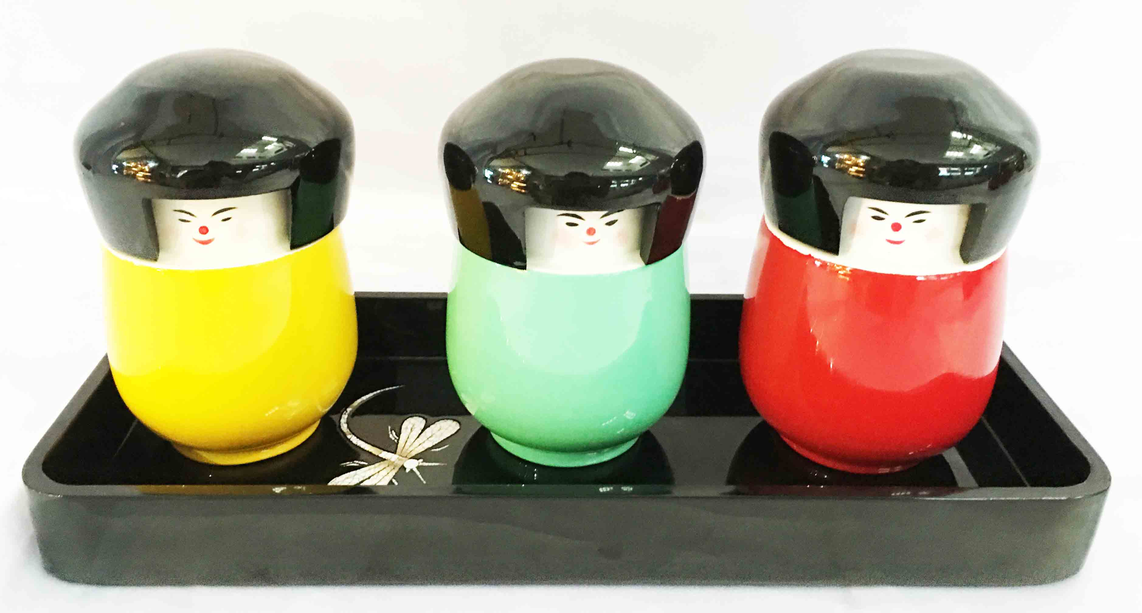 Búp bê sơn mài Nhật Bản