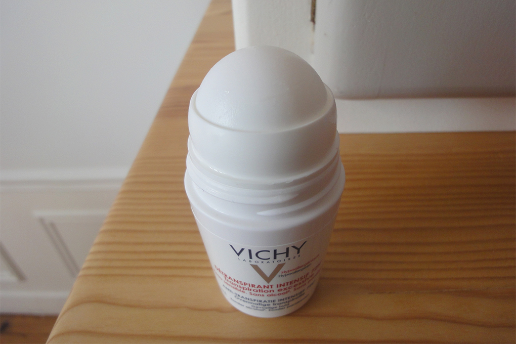 Lăn Khử Mùi Giúp Khô Thoáng Vùng Da Dưới Cánh Tay VICHY Detransprirant Intensif 72h Transpiration Excessive (50ml) - TẶNG MÓC KHÓA