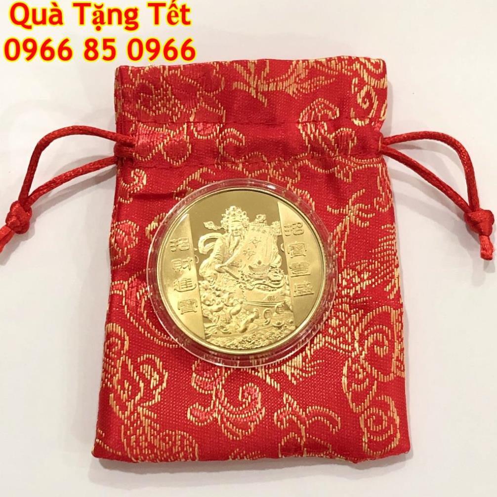 Đồng Xu Thần Tài Tặng Kèm Túi Gấm May Mắn