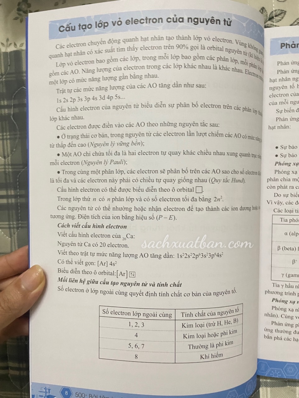 Combo 2 cuốn Hóa Học Nâng Cao 10 và 500+ Bài Tập Hóa Học 10 (Biên Soạn theo chương trình Giáo dục phổ thông mới)