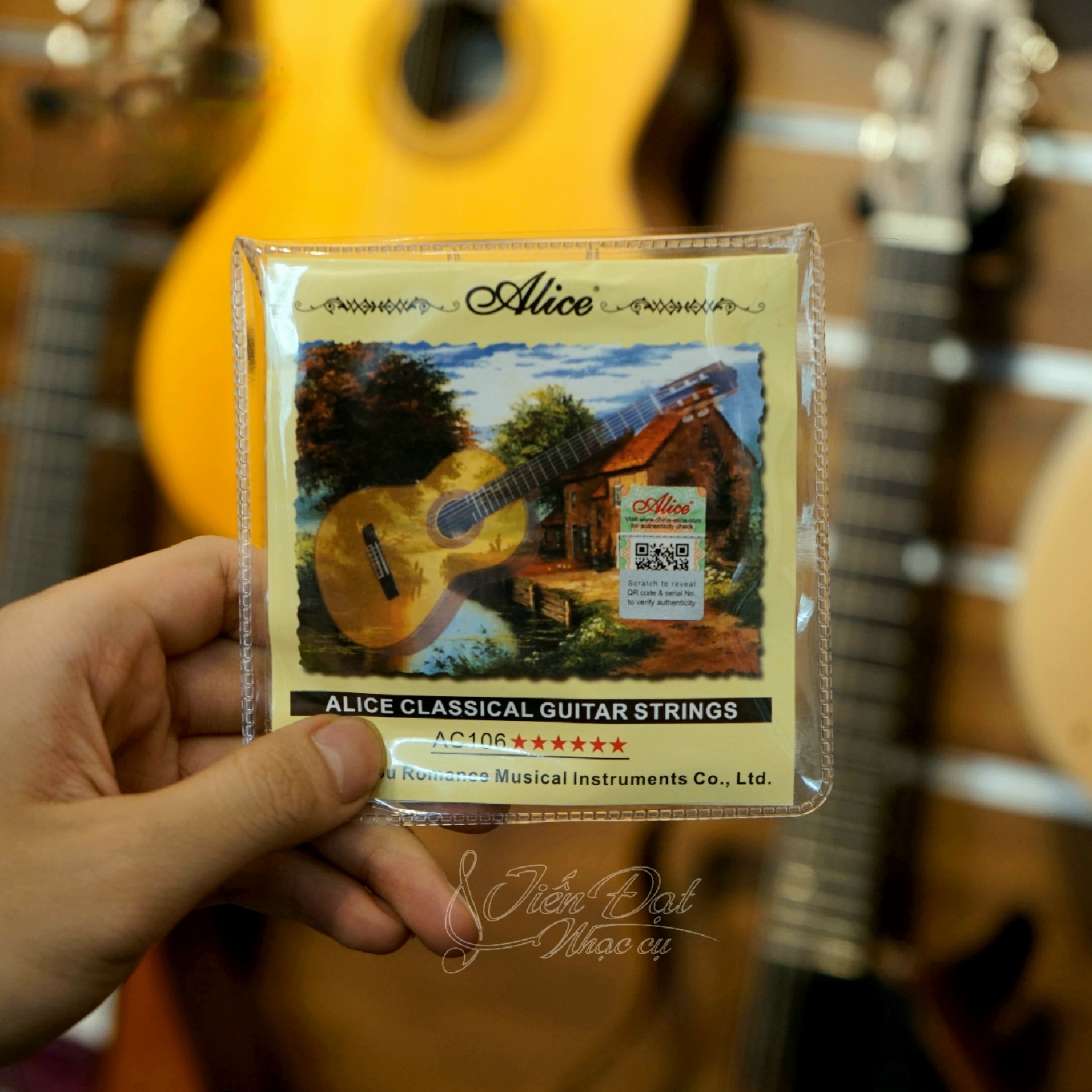 Combo Bộ Dây Đàn Guitar Acoustic Alice A206 + Capo Guitar + Pick  - Hàng Chính Hãng