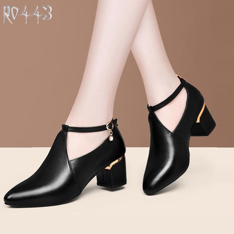 Giày sandal nữ cao gót 4 phân hàng hiệu rosata màu đen thời trang ro443