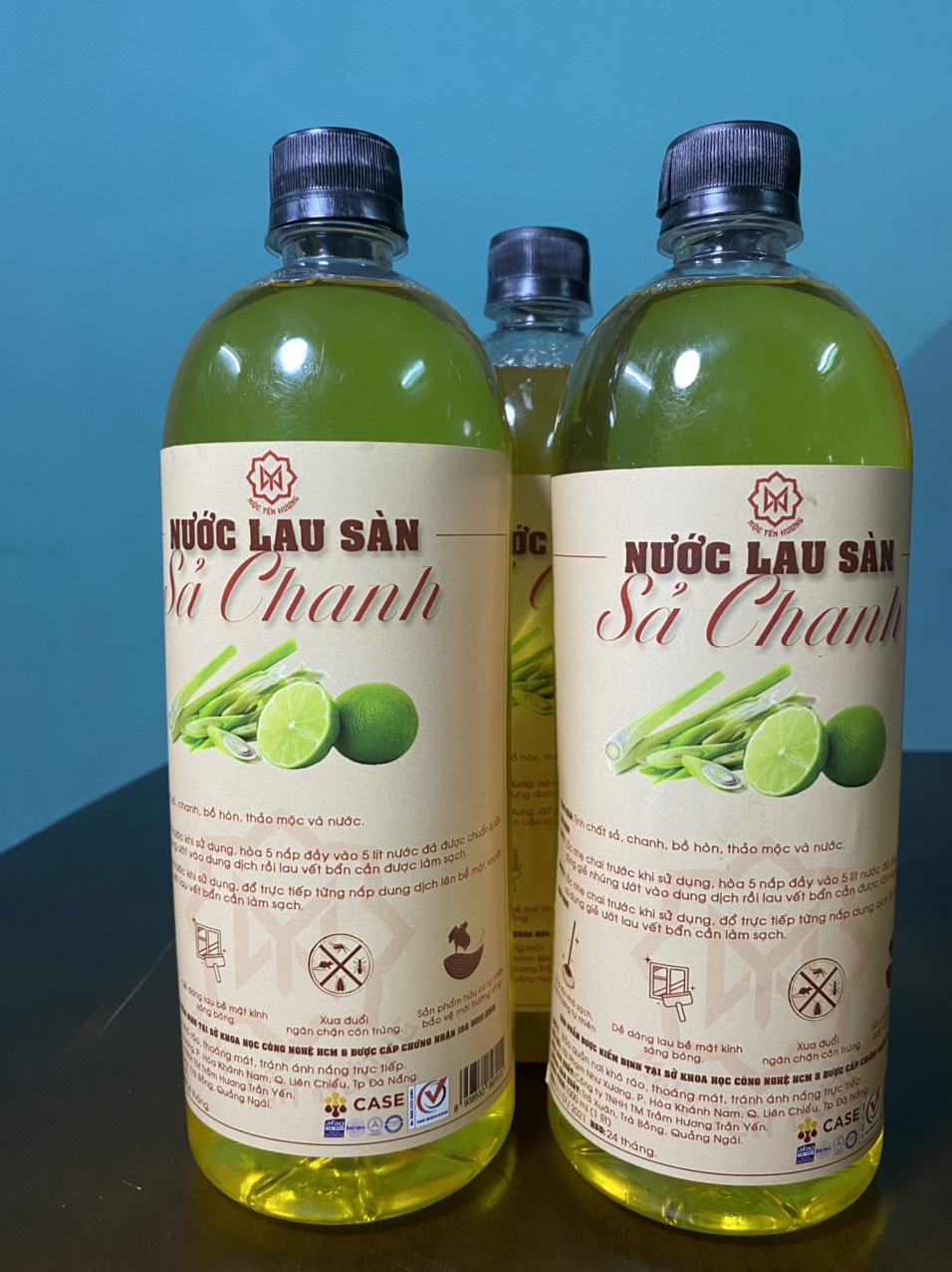 NƯỚC LAU SÀN HƯƠNG SẢ CHANH - MỘC YẾN HƯƠNG - chai 1000ml