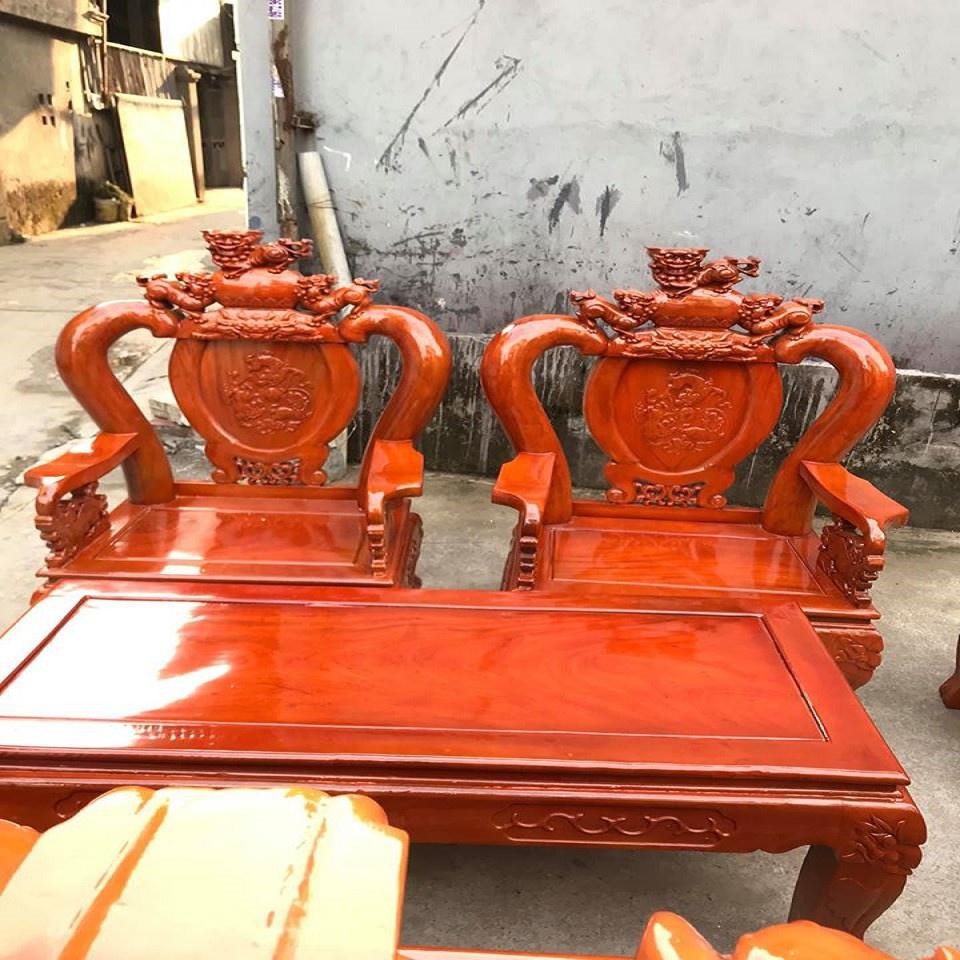 Bộ bàn ghế Nghê Bảo Đỉnh gỗ Xà Cừ