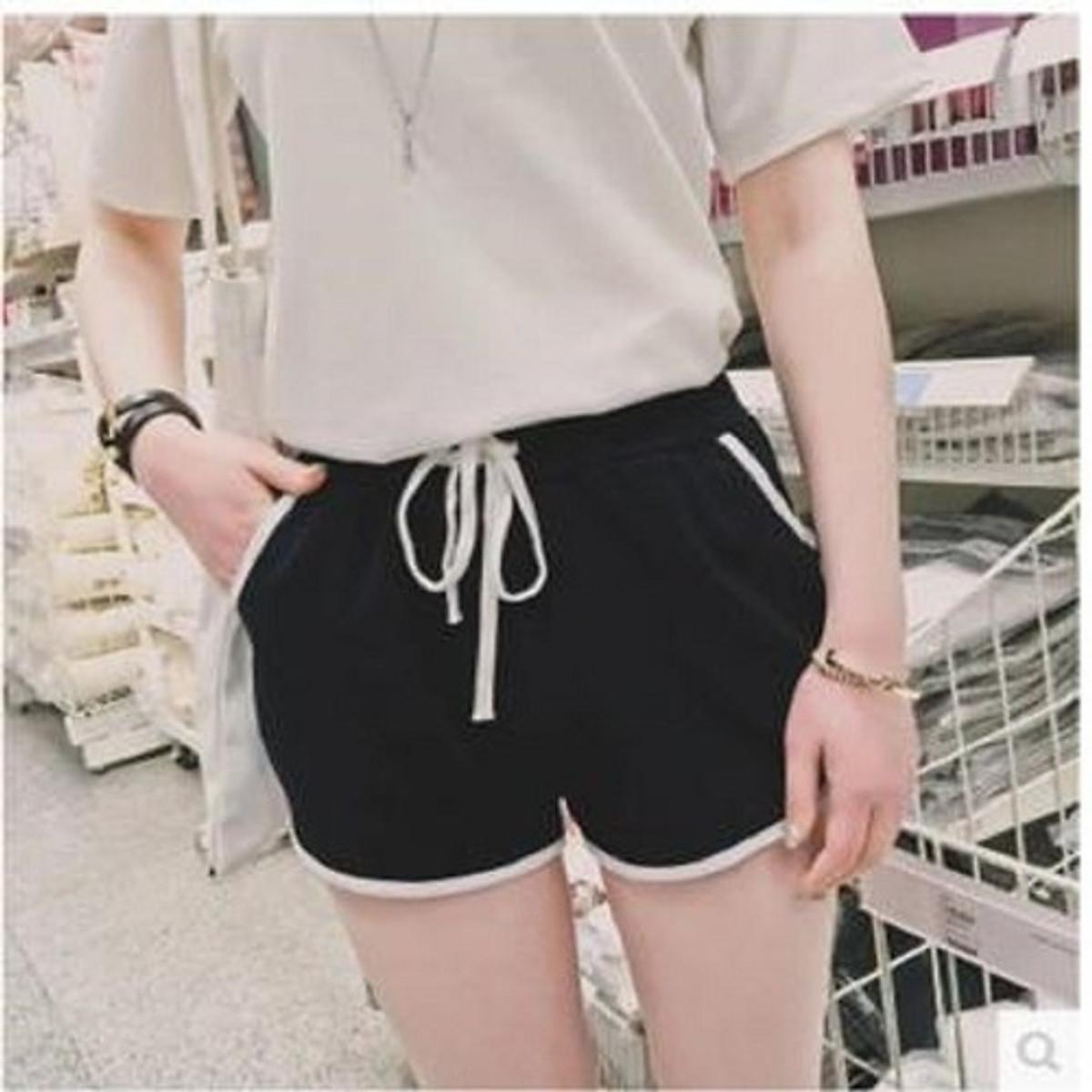 Quần đùi ngắn thể thao chất cotton cho nữ