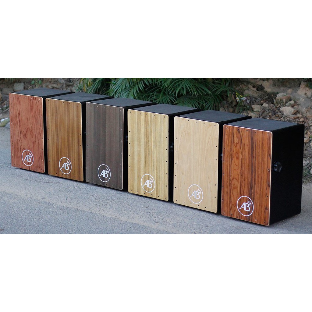 Trống cajon có tai