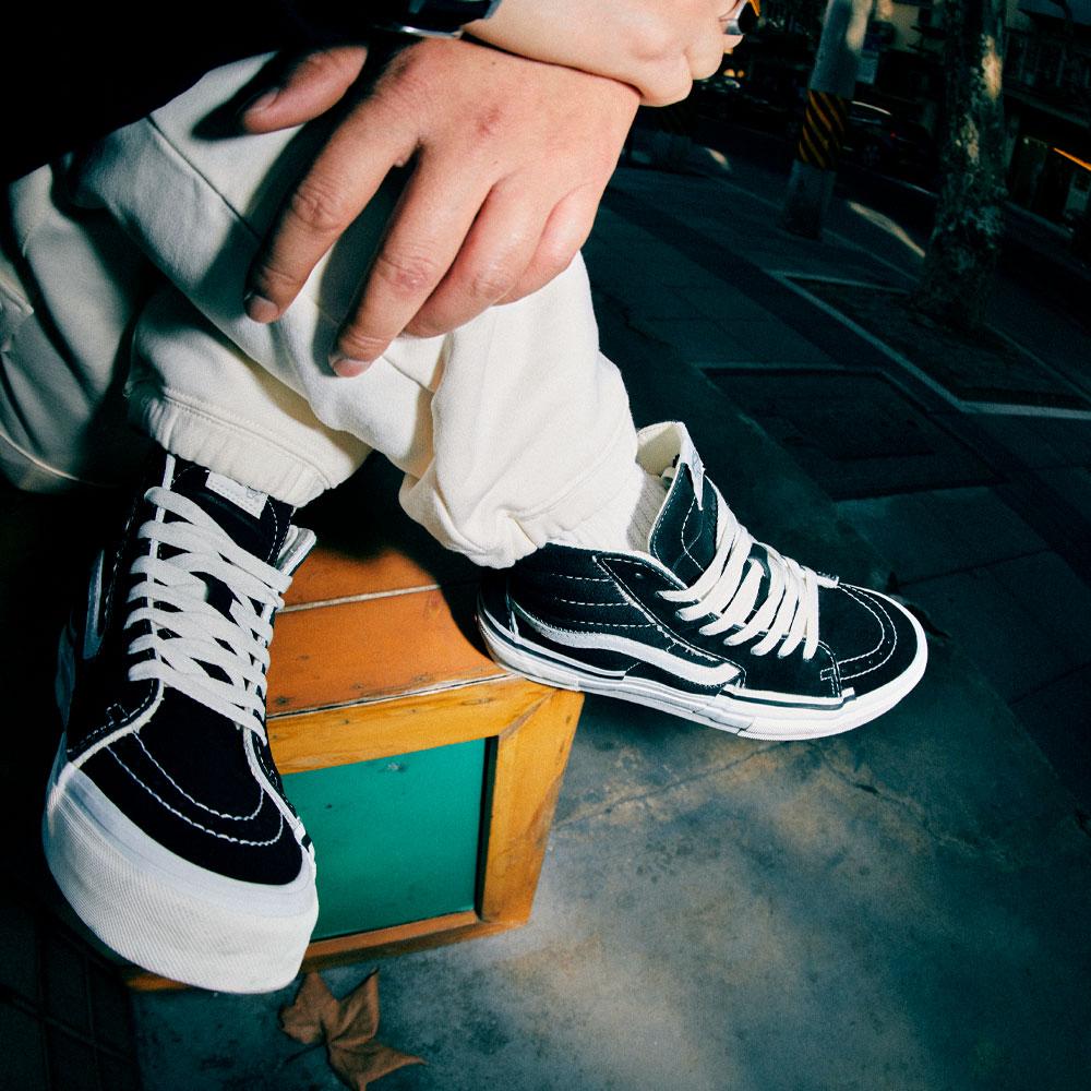 Giày Vans RECONSTRUCT-CLASSICS SK8-HI VN0005UK6BT