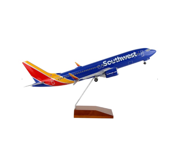 Mô hình máy bay Southwest B737 có bánh xe và led 47cm