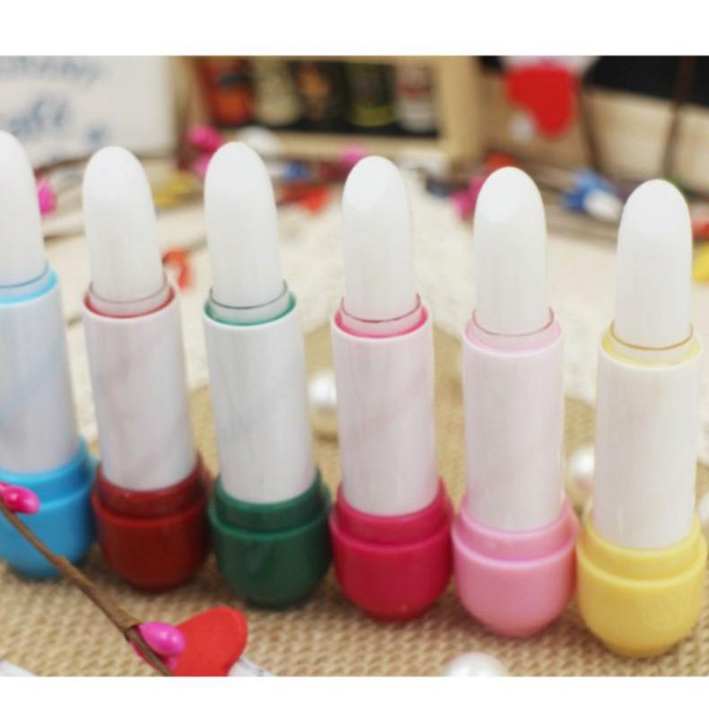 Son Thỏi Dưỡng Môi Búp Bê Kimono LipBalm