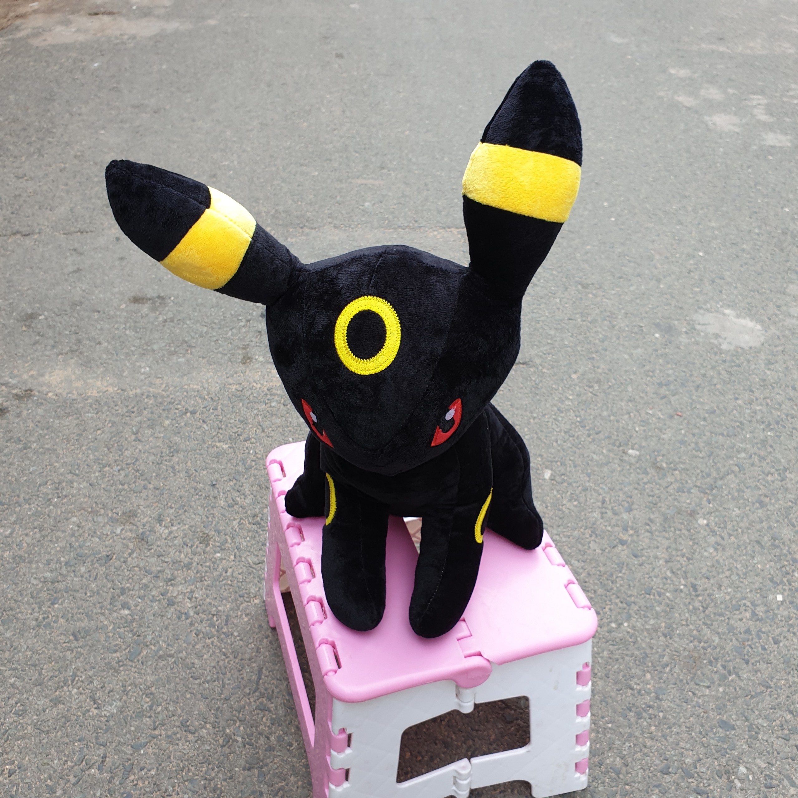 Thú nhồi bông Evee Umbreon size 35cm