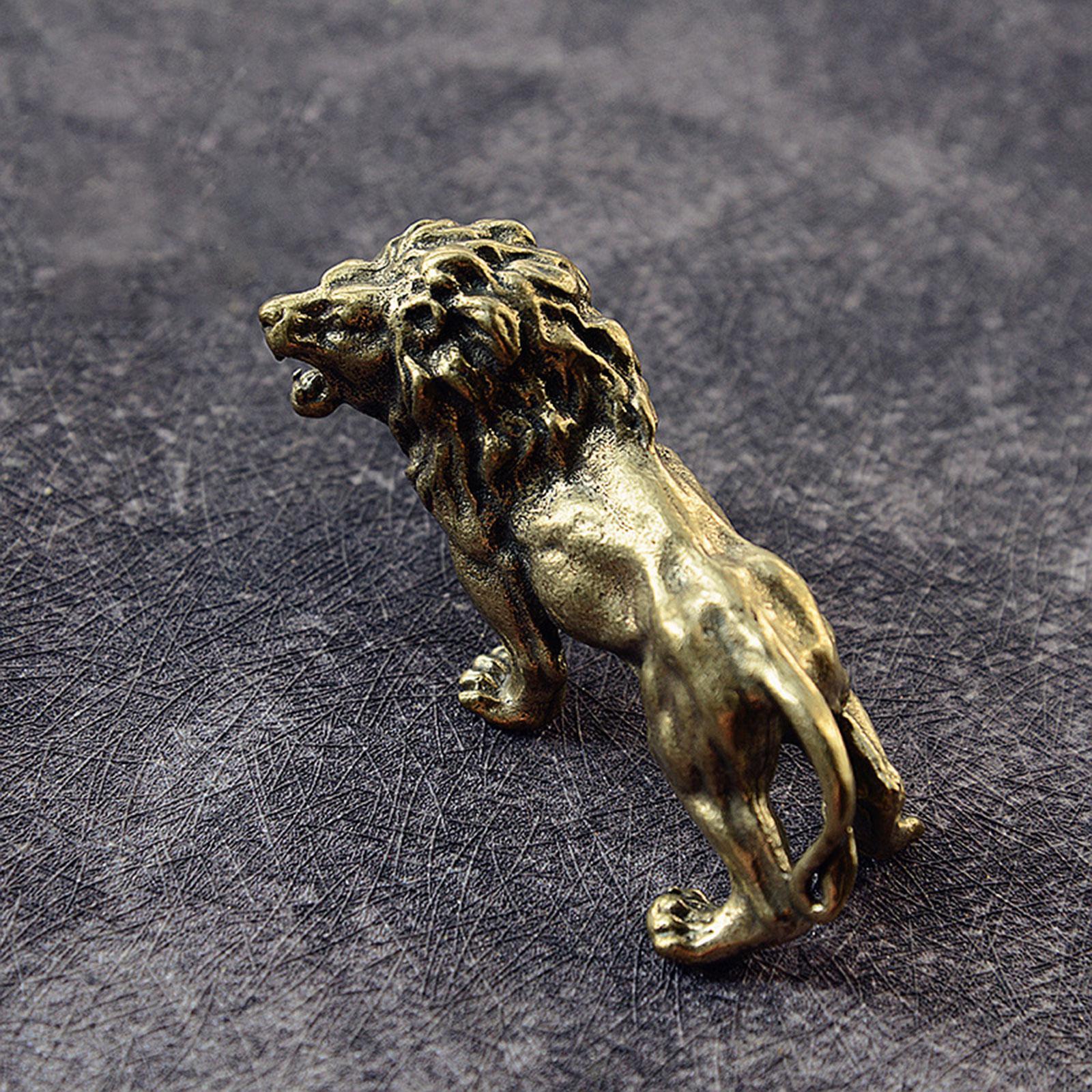 Lion Statues Crafts Miniature Brass Collectible Feng Shui Animal Statue Retro Ornament Animal Figurine for Desk Living Room Car Decoration