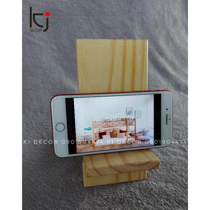 - GIÁ ĐỠ ĐIỆN THOẠI THÔNG MINH BẰNG GỖ
